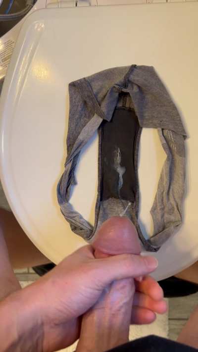 Love covering my wife’s dirty panties 