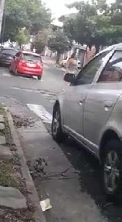 Recuerden siempre pagarle al traba