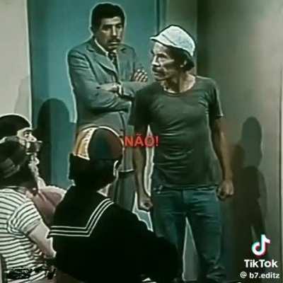 O cara só fez a melhor edit do seu Madruga 