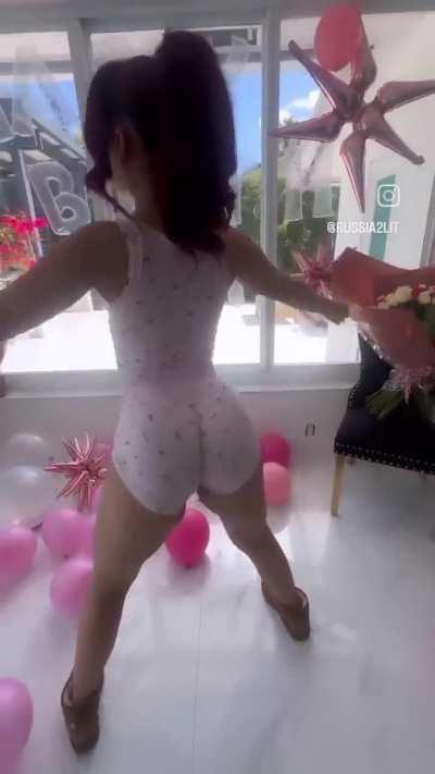 Russia2lit @russia2lit