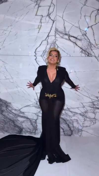 Finding The Right Pose (Instagram 02/26/25)