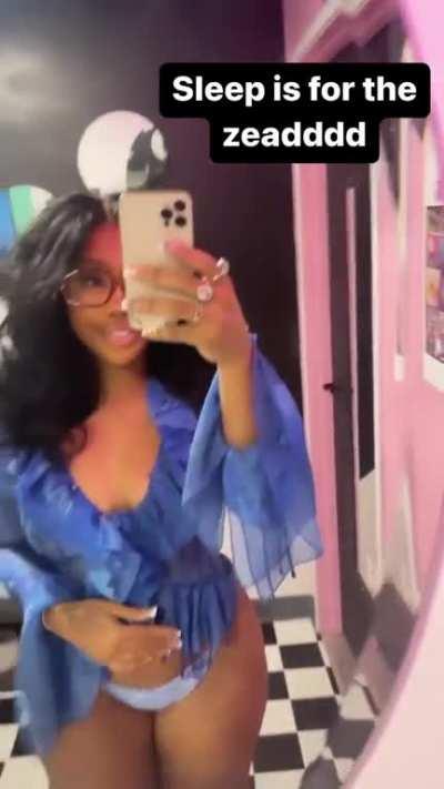 “Sleep is for the zeadddd” SZA via IG Stories.