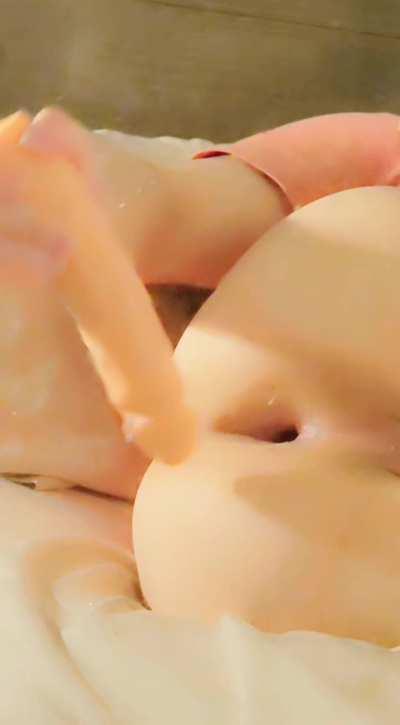 Anal gape with dildo