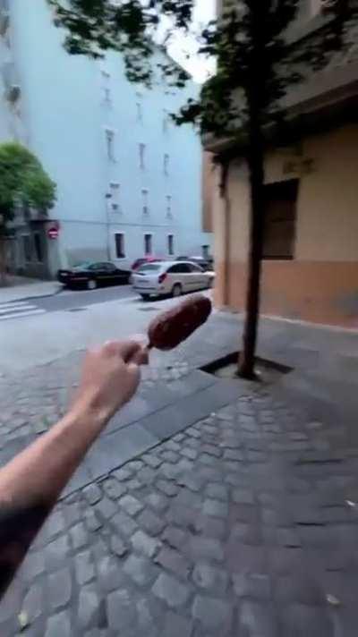 Esto escalo mur rapido o_O