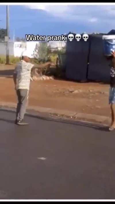 They got his ass three times(heil spez my beloved)