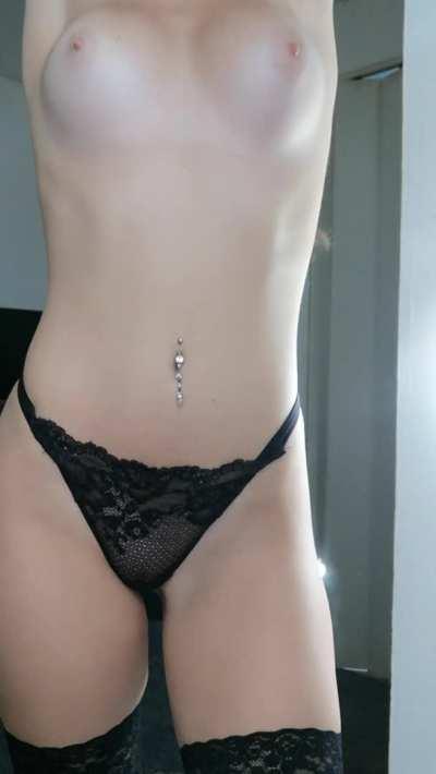 POV I’m your step sis and u find me l!ke this (OC)