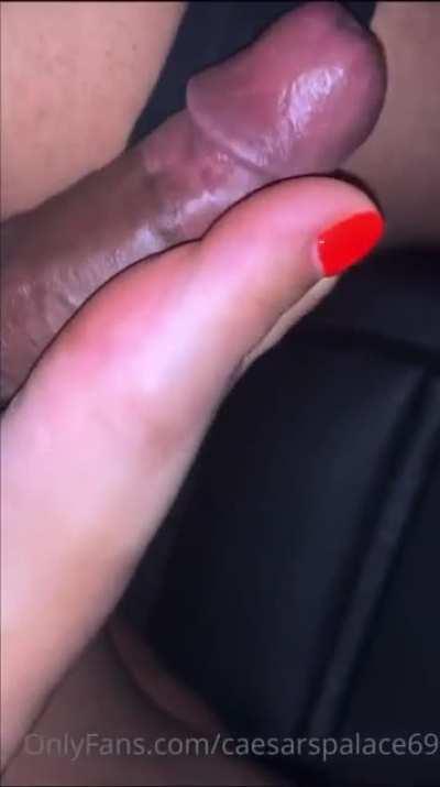Met her at mall got a footjob in parking lot