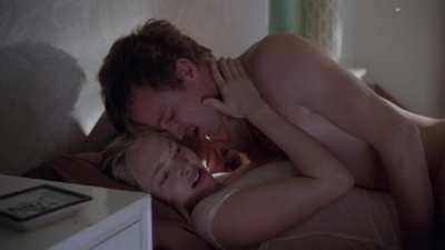 Love Amanda Seyfried's sexy moans and bare ass