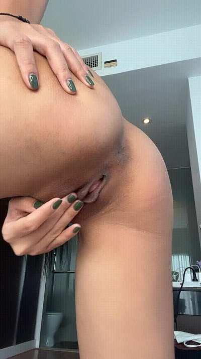 Which hole would you pick to fuck 😈😜