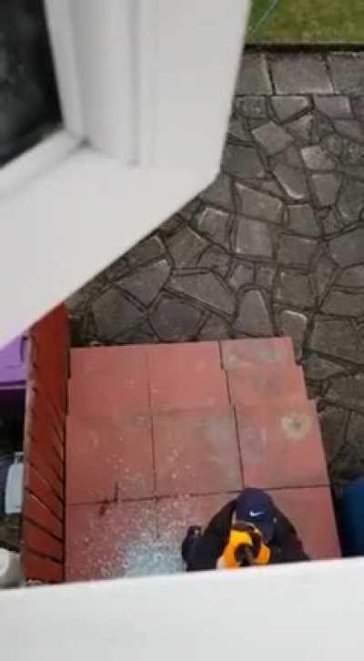 Daylight Robbery Attempt