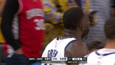 [Highlight] Full sequence of Curry calling a timeout without having any remaining with Kerr's reaction