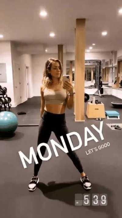 Kristen Cavallari feeling herself