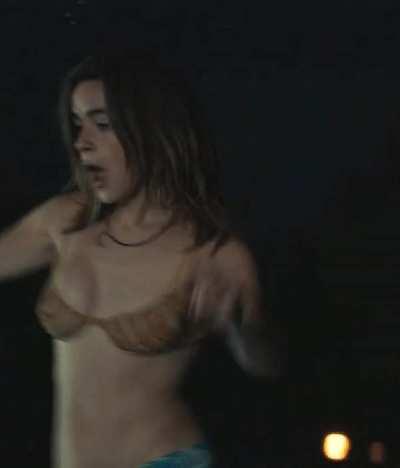 Kiernan Shipka strips down to her undies