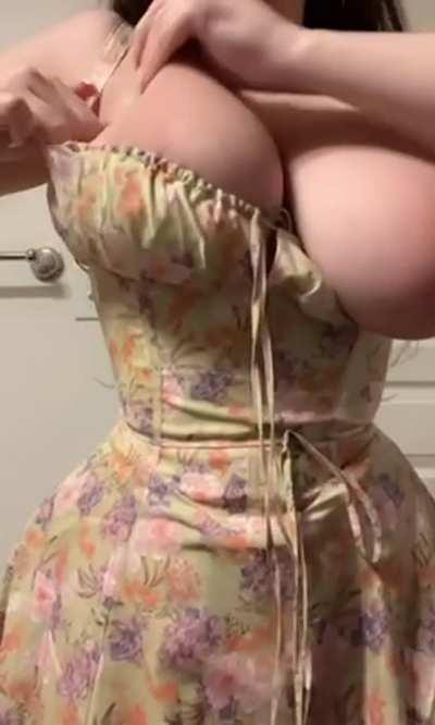 Wish girls with huge tits like me could let them go free in dresses