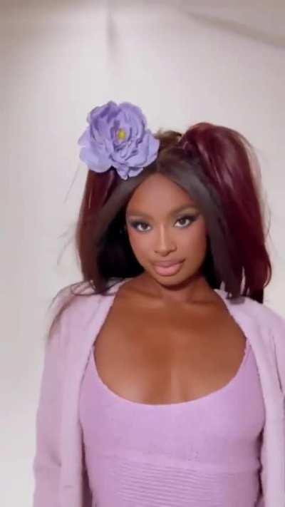 Coco Jones as Naomi Campbell