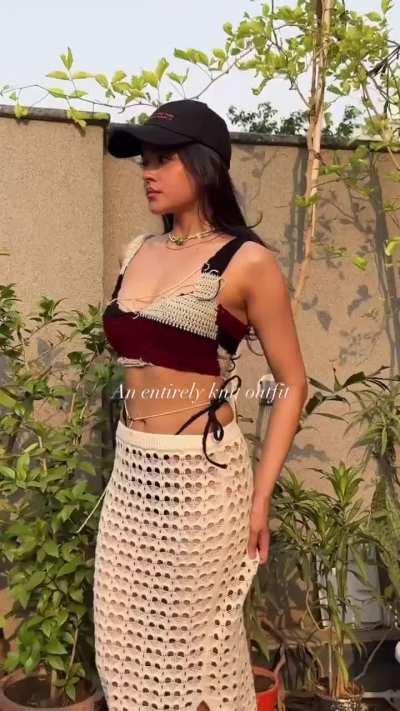 Knit Outfit Fit Check