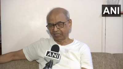 Statement of Advocate Rakesh Kishore, who hurled a shoe at CJI Bavai.. is SC forcing Hindus to show their anger like others as well?