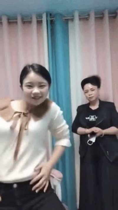 Girl Got Neck Game...