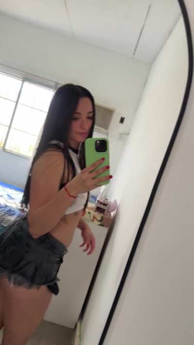 hoping to finally catch ur eye F18
