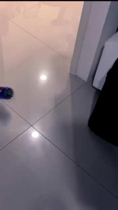 Когда ночью пытаешься никого не разбудить дома