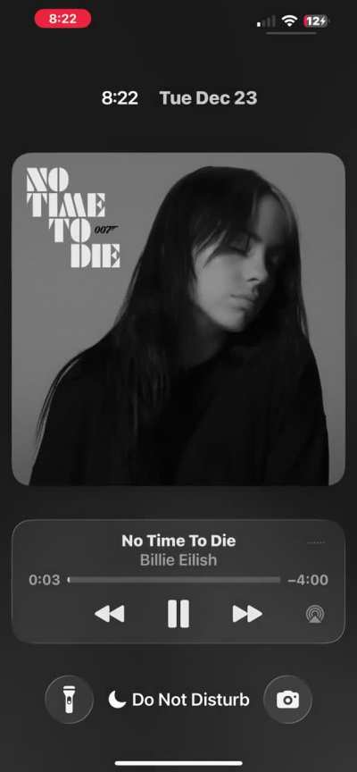 new home screen and lock screen!