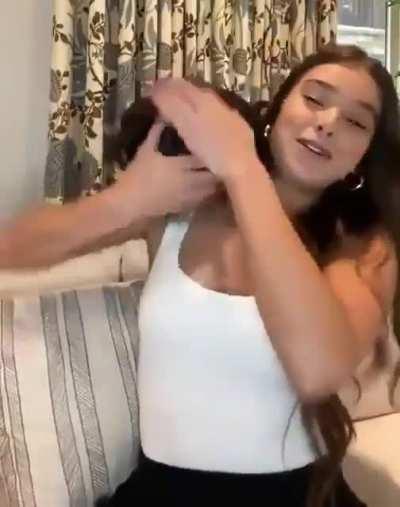 The way Hailee's face lights up when she sees her dog