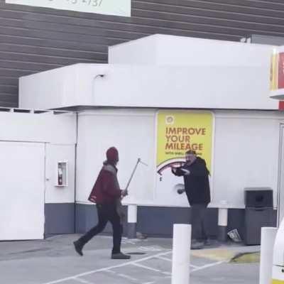 ex SF fire commissioner that bear maced homeless folks, gets beaten with a metal pipe