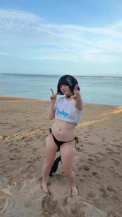 Ellen Joe at beach