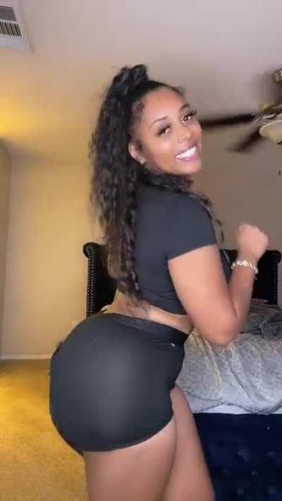 Damnn Mimi It’s So Fat I Had To Give You Two