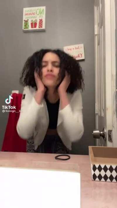 Soft & Jiggly No. 85 (Wooooo) 😱🤤🍑🏦