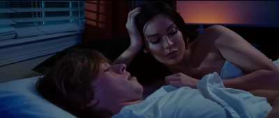 Victoria (Jessica Ferguson) - The Vampire Next Door