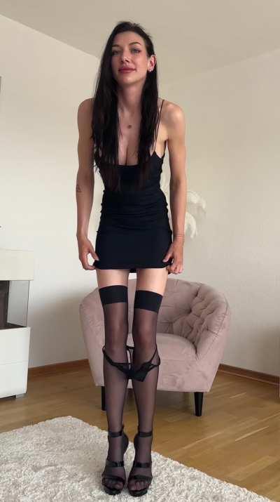 Didn‘t go as smooth as I would‘ve liked but these legs just keep getting in the way… [F]