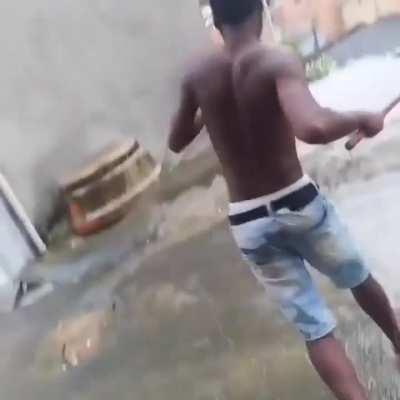 Playing pool in a Latin American urbanism