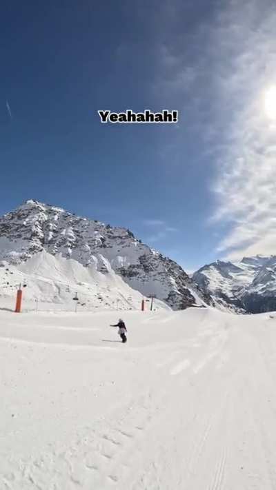 this cutie is literally the COOLEST person ever 🤯