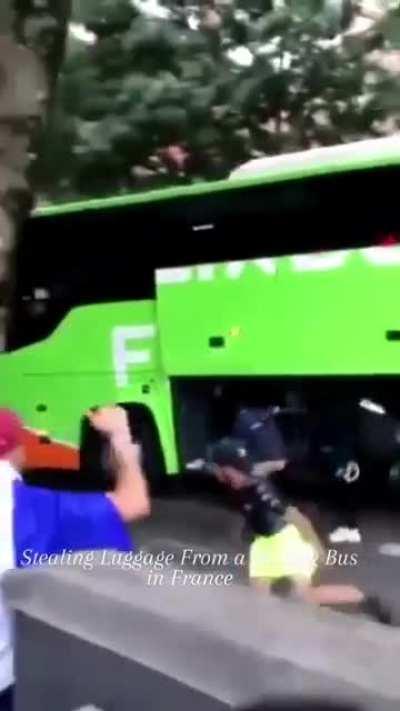 to have a nice vacation in France