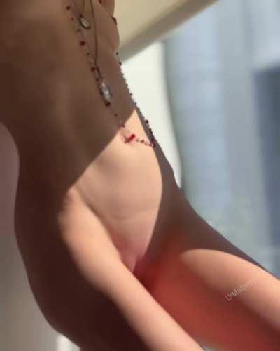 Masturbating Pussy Solo