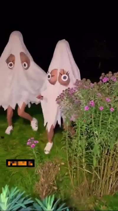 UNBG. Girl Ghosts! Hope You're Not Afraid of BOObies!