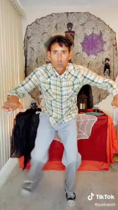 rate brodie’s EAST shuffle