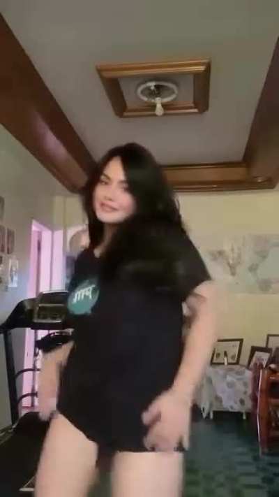 Can please someone find the original id of the model.