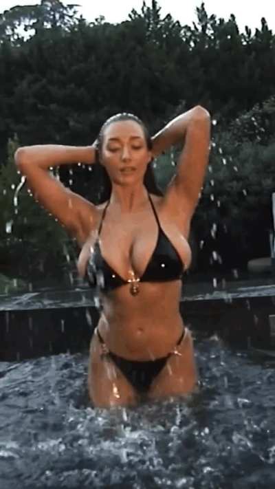 Penny Lane coming out of the water