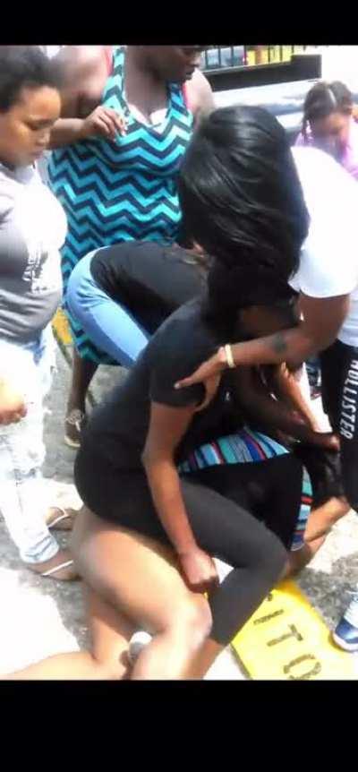 Pound town, just left pound town. ð¤£