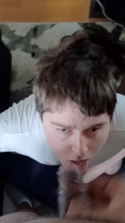 (19) I finally sucked my first bbc and took a huge load on my face 😵‍💫