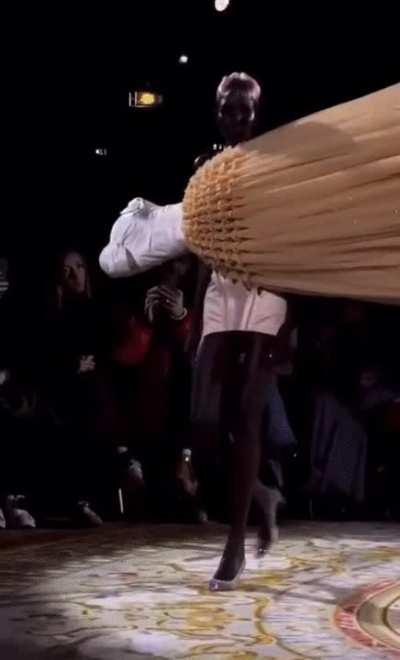 rotate(180deg), transformZ(100%), rotate(90deg), rotate(120deg), rotateY(90deg)