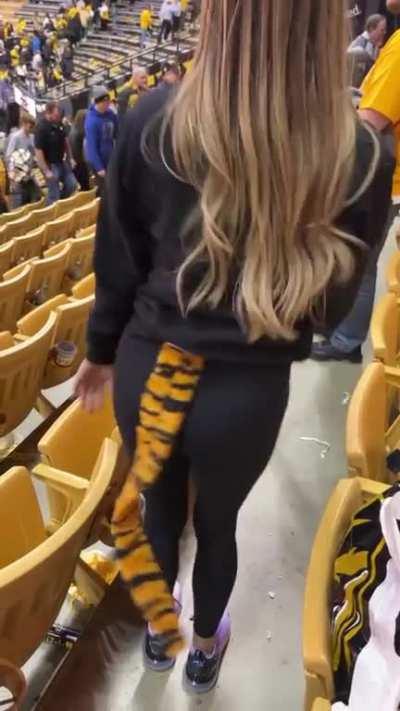 She’s getting loose!