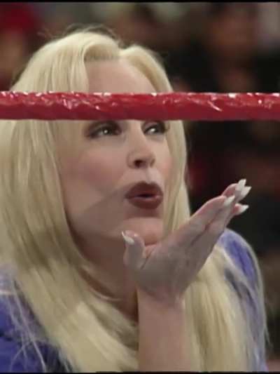 Debra Blowing Kisses (and Come Hither 3)