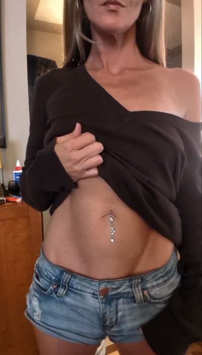 Tiny shorts with a tiny zipper