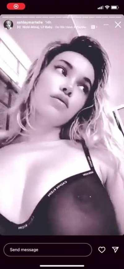 Done some iPhone editing to get a better look👀