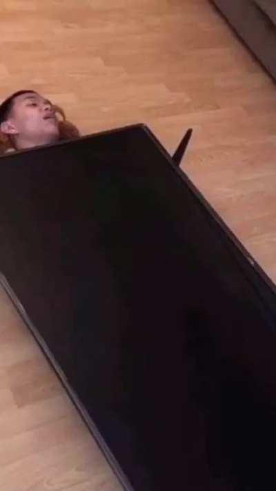 grava um video fazendo bolo