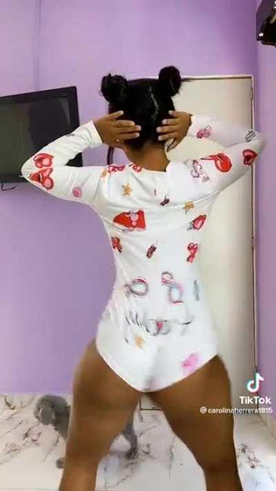 @carolinaherrera1815