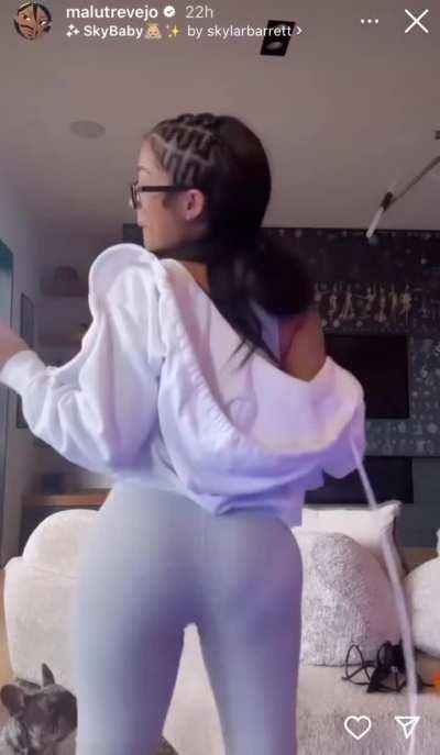 Malu Trevejo 🥵🍑